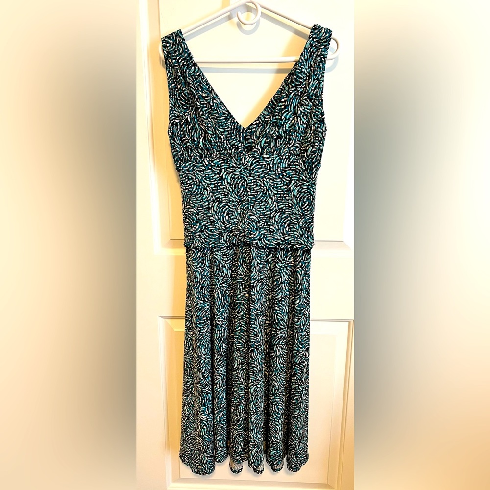 Scarlett NWOT turquoise/black/white dress